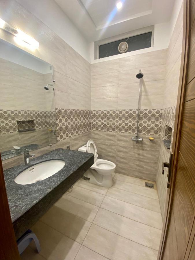 Luxury Guest House In Bahria Town Rawalpindi Exterior photo