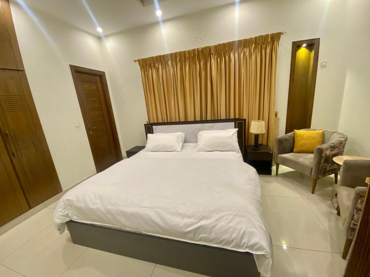 Luxury Guest House In Bahria Town Rawalpindi Exterior photo