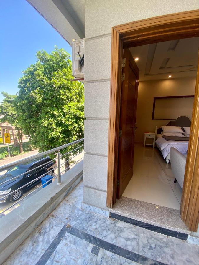 Luxury Guest House In Bahria Town Rawalpindi Exterior photo
