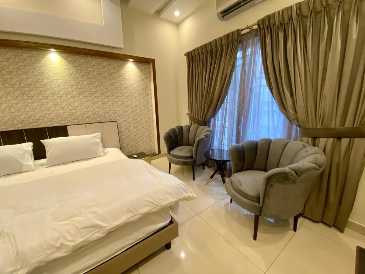 Luxury Guest House In Bahria Town Rawalpindi Exterior photo