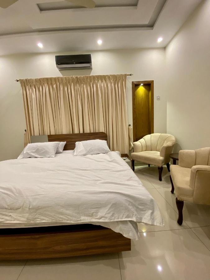 Luxury Guest House In Bahria Town Rawalpindi Exterior photo